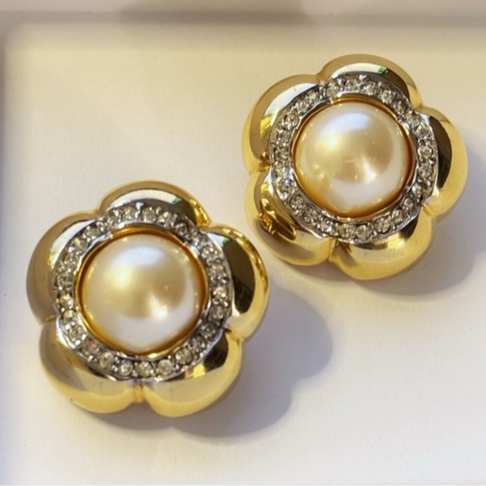 ✨Stunning Rare Vintage Courrèges Clip On Earrings